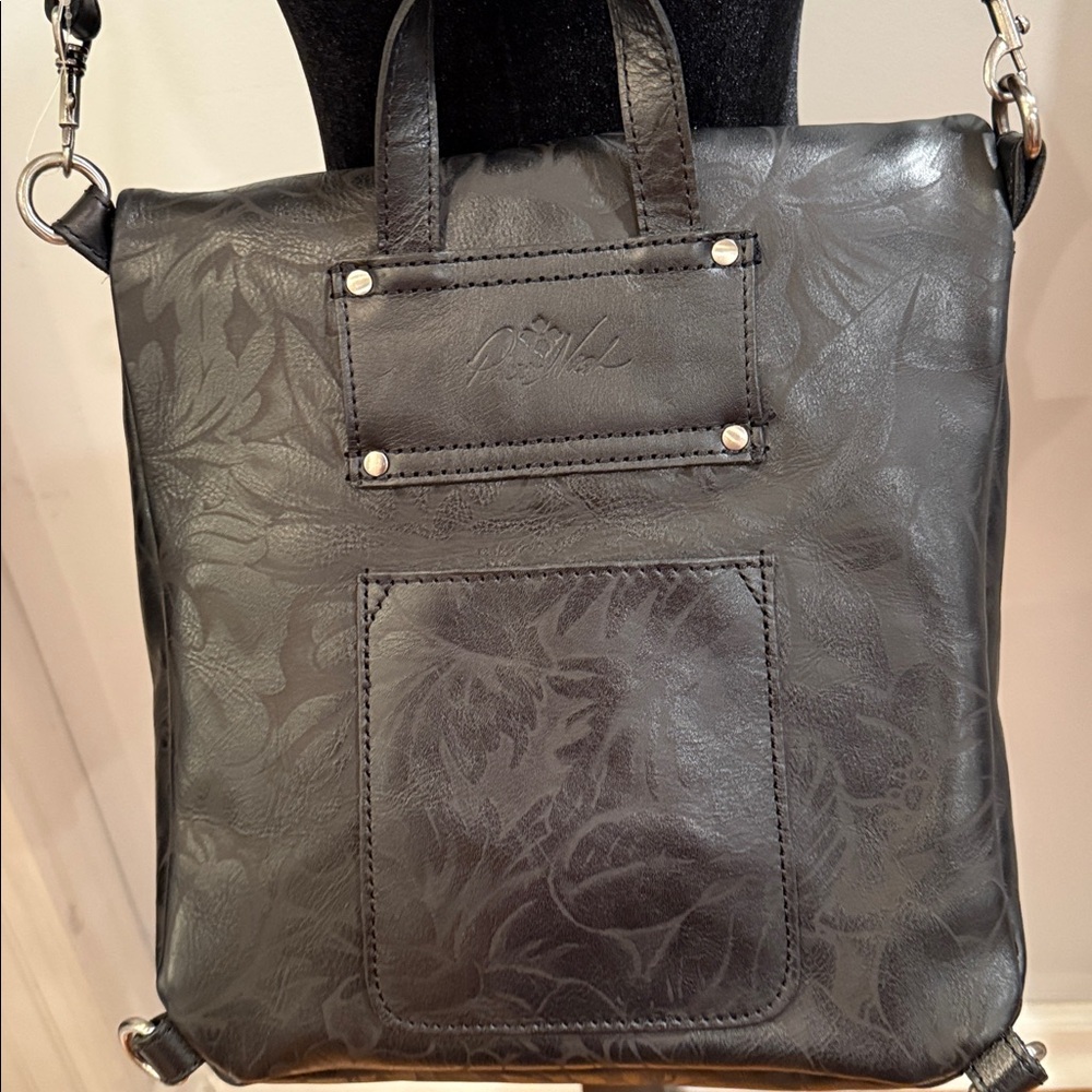 On sale!! 
Patricia Nash Medium BACKPACK or Cross body bag - Picture 4 of 11